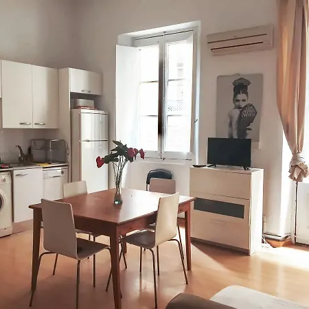 Bellafila Gothic Apartment